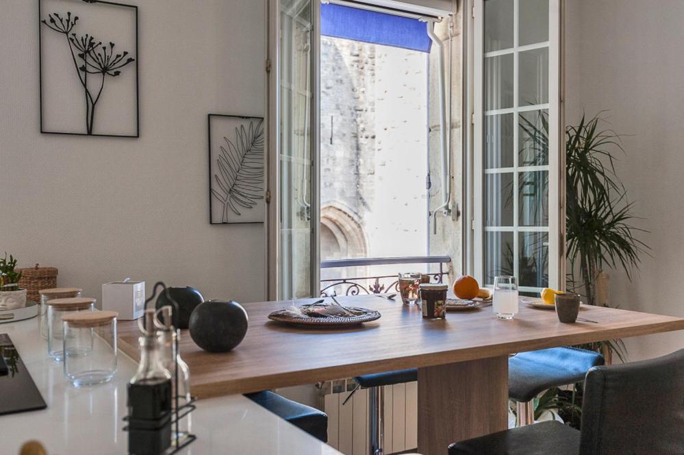 Lesehan Appartement Aigues Mortes Vue Remparts Ngoại thất bức ảnh